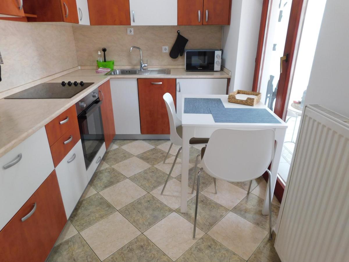 Apartment Stella โคเปร์ ภายนอก รูปภาพ